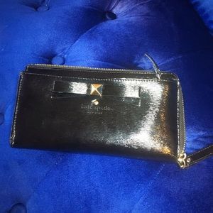 Black Kate Spade Wristlet